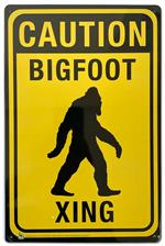 Bigfoot Crossing Tin Sign - 20x30cm - 7.87